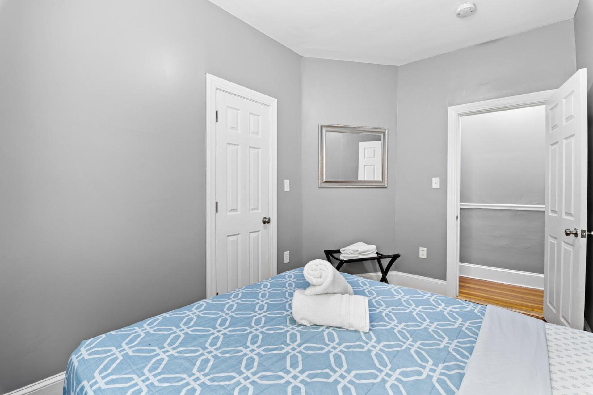 Spacious Apartments Near Ashmont - Evonify Stays บอสตัน ภายนอก รูปภาพ